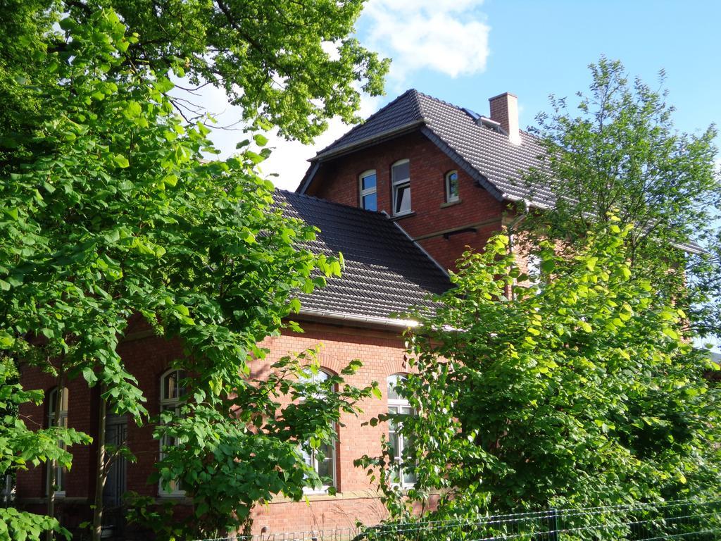 Bahnhof Droyssig - Uebernachten Im Denkmal Oda fotoğraf